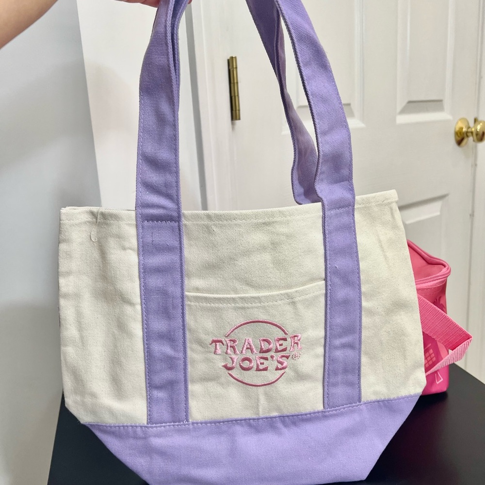 Bundle of Trader Joe’s mini canvas tote Pastel purple and pink insulated bags - Picture 3 of 9